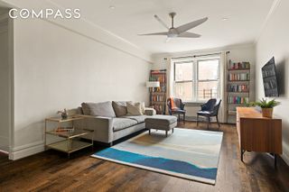 7312 35th Ave Apt C52, New York City, NY 11372