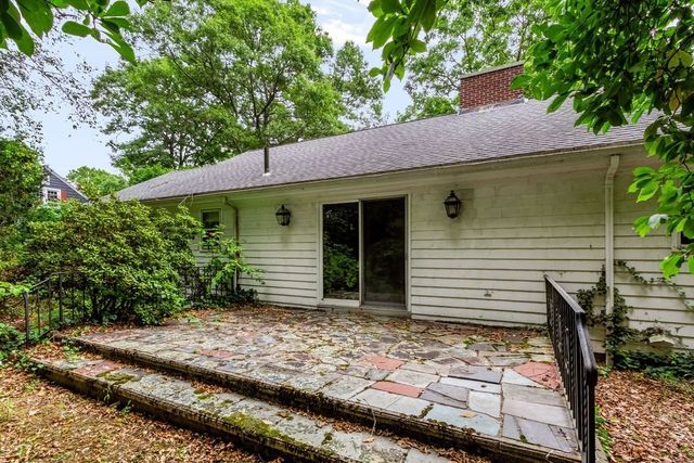61 Page Road, North Attleboro, MA 02760