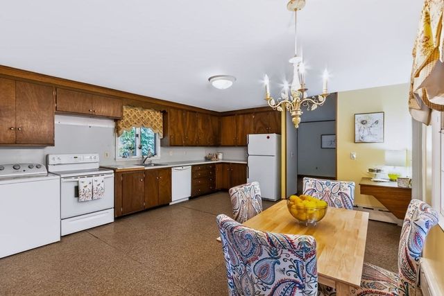 61 Page Road, North Attleboro, MA 02760