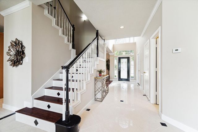 1818 Cross Spring Drive, Sugar Land, TX 77479