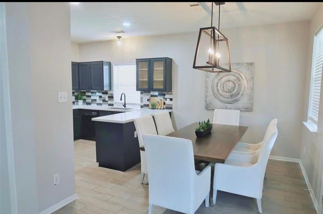 1410 Hunter Ridge Court, Fresno, TX 77545