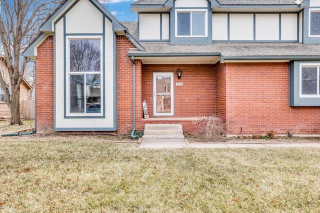 9915 W Jamesburg St, Wichita, KS 67212