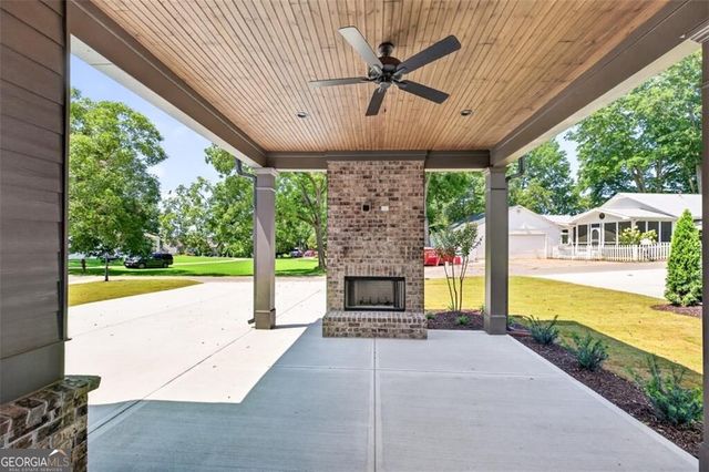 5812 Mitchell Street, Flowery Branch, GA 30542