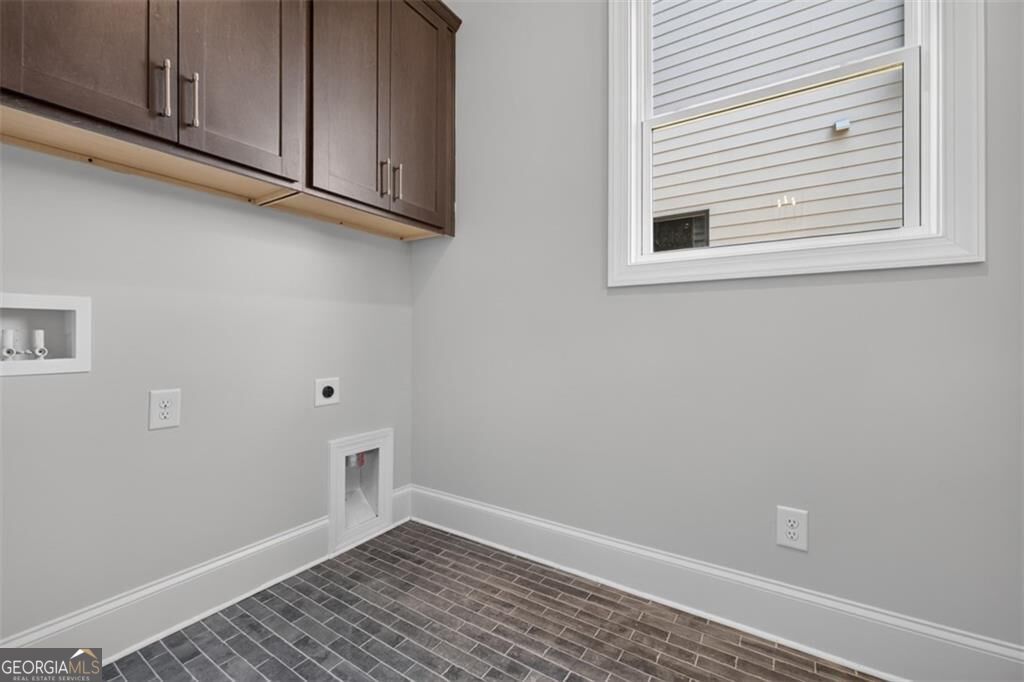5812 Mitchell Street, Flowery Branch, GA 30542 — photo 5