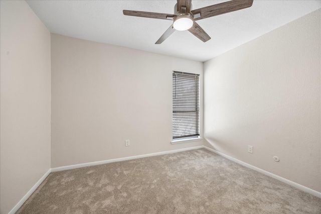 5711 Sugar Hill Drive 100, Houston, TX 77057