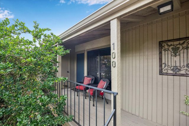 5711 Sugar Hill Drive 100, Houston, TX 77057