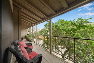 5711 Sugar Hill Drive 100, Houston, TX 77057