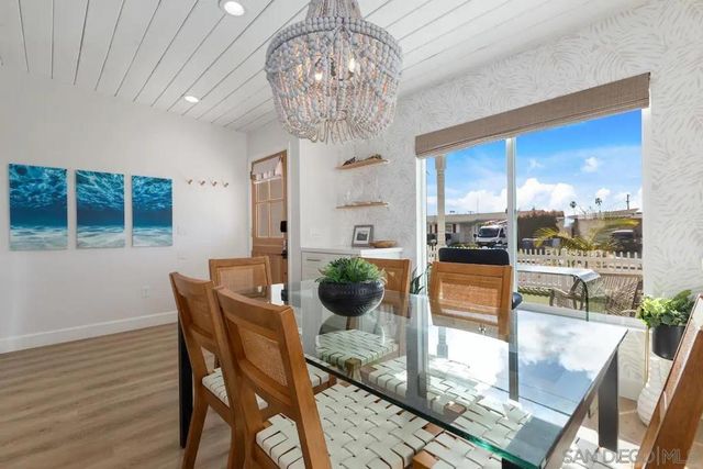 1432 Santa Rosa St, Oceanside, CA 92058