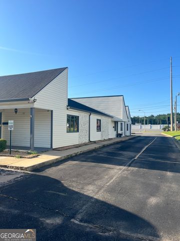 2066 Watson Boulevard 3, Warner Robins, GA 31093