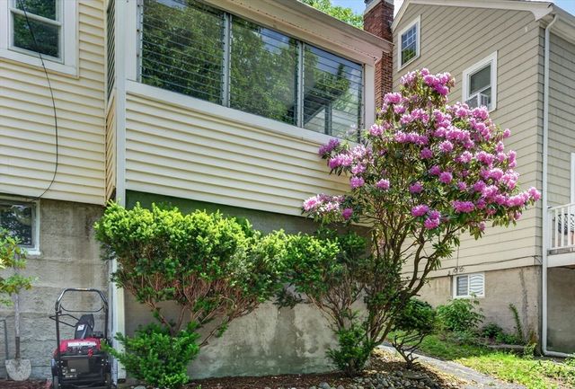 64 Redlands Rd, Boston, MA 02132