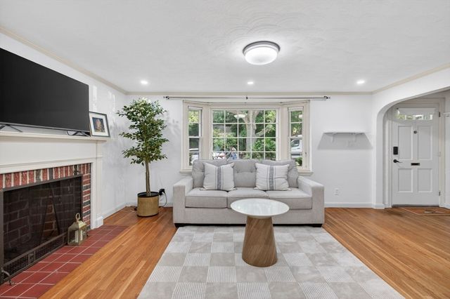 64 Redlands Rd, Boston, MA 02132