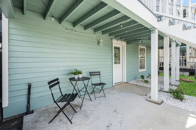 3515 Winnie Street, Galveston, TX 77550