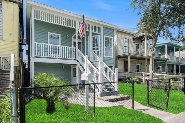 3515 Winnie Street, Galveston, TX 77550