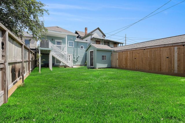 3515 Winnie Street, Galveston, TX 77550