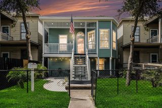 3515 Winnie Street, Galveston, TX 77550
