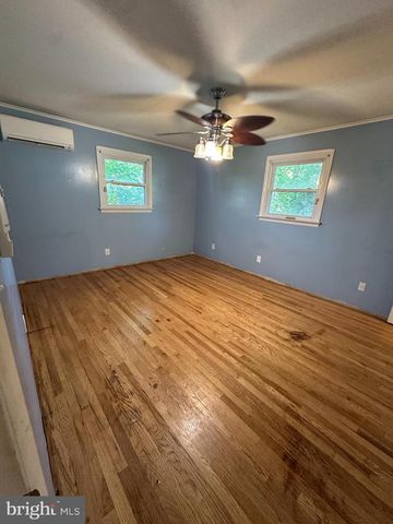 1824 GALLI DR, Vineland, NJ 08361