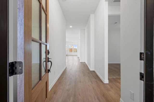 14807 Mission Avenue, Mont Belvieu, TX 77523