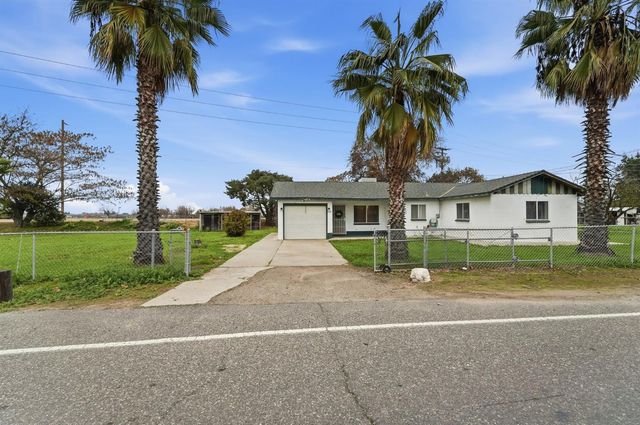 4529 E Briggsmore Ave, Modesto, CA 95355