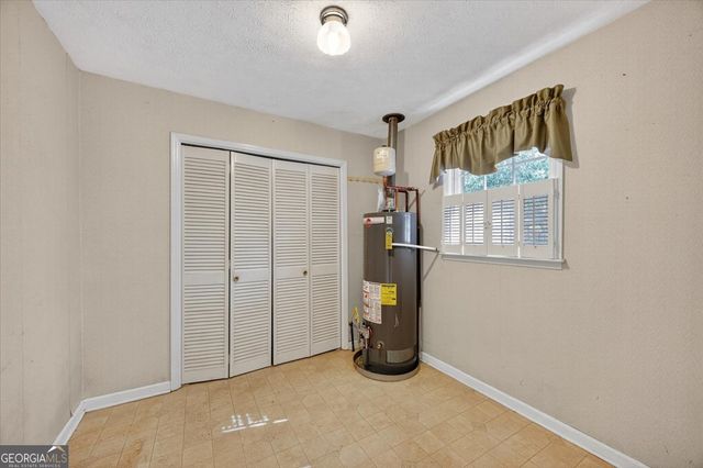 673 Commanche Drive, Macon, GA 31210