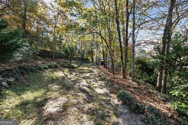 673 Commanche Drive, Macon, GA 31210