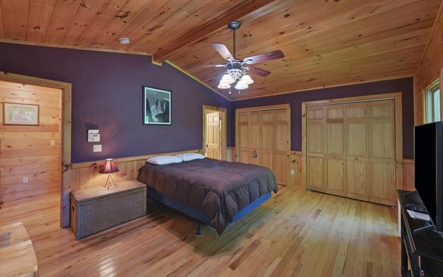 803 Brookhaven Lane, Blue Ridge, GA 30513