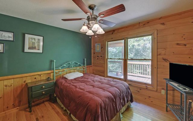 803 Brookhaven Lane, Blue Ridge, GA 30513