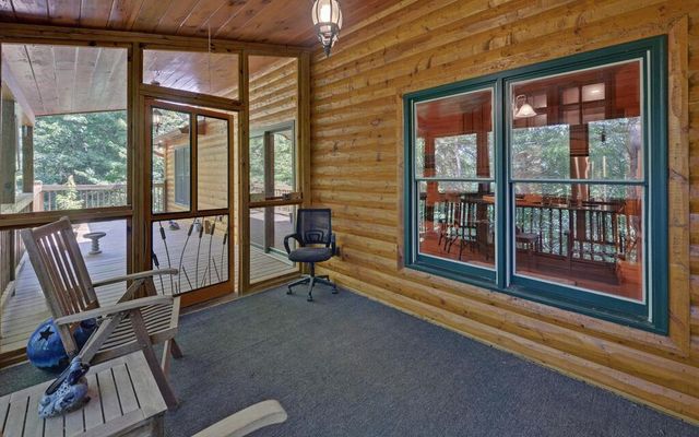 803 Brookhaven Lane, Blue Ridge, GA 30513