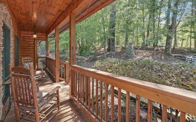 803 Brookhaven Lane, Blue Ridge, GA 30513