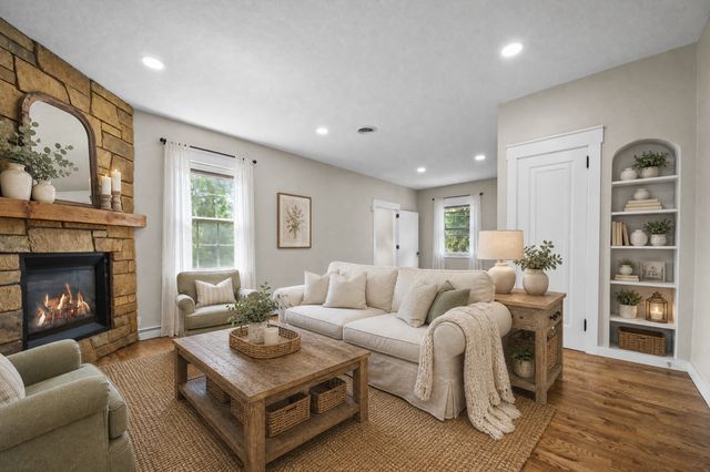 2943 Xenwood Avenue S, Saint Louis Park, MN 55416