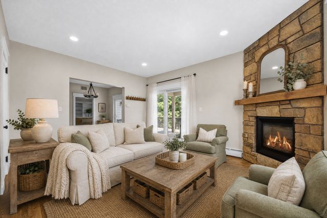 2943 Xenwood Avenue S, Saint Louis Park, MN 55416