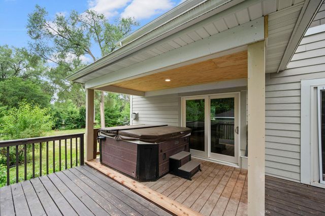 2943 Xenwood Avenue S, Saint Louis Park, MN 55416