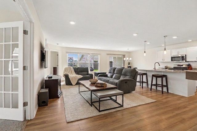 13595 Freedom Way, Cedar Lake, IN 46303