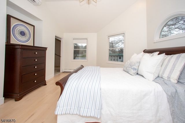 10 Second St, Branchville Boro, NJ 07826