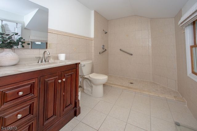 10 Second St, Branchville Boro, NJ 07826