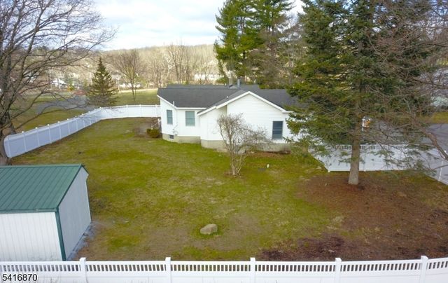 10 Second St, Branchville Boro, NJ 07826