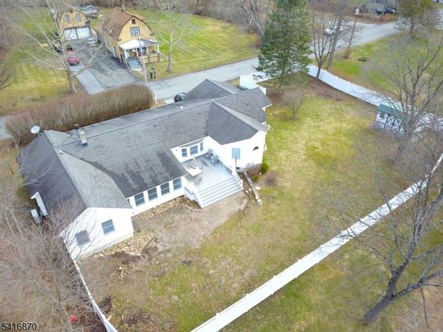 10 Second St, Branchville Boro, NJ 07826