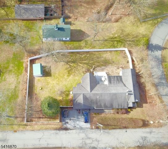 10 Second St, Branchville Boro, NJ 07826