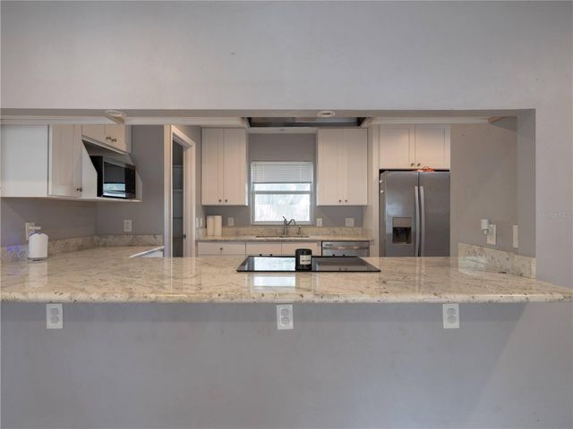 26424 SW 1ST AVENUE, Newberry, FL 32669