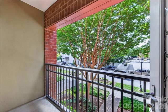 1320 Fillmore Avenue 105, Charlotte, NC 28203