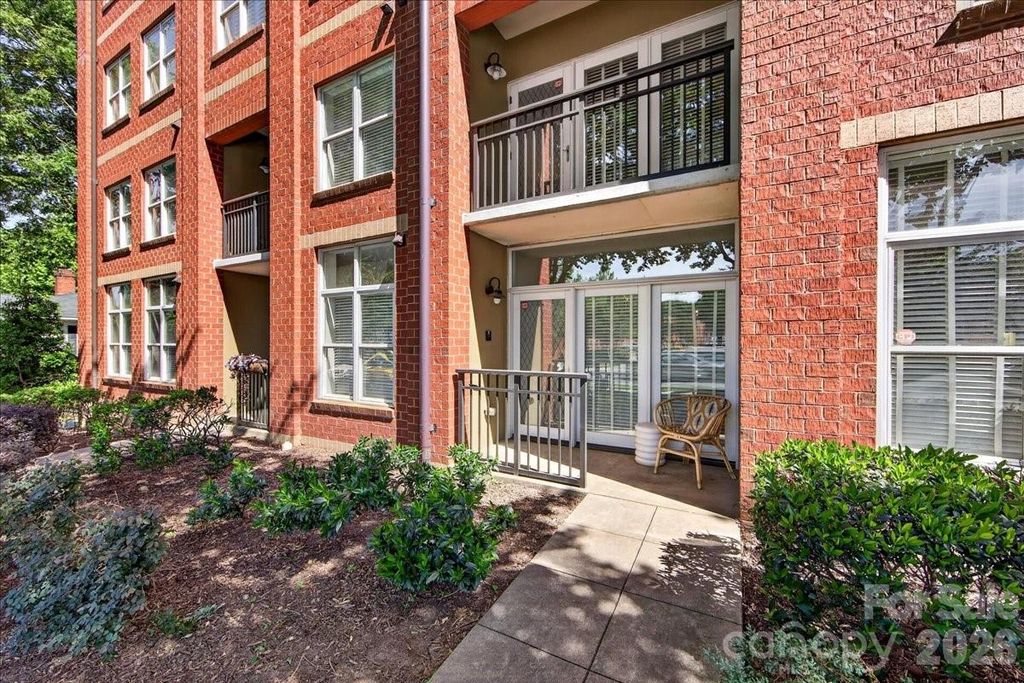 1320 Fillmore Avenue 105, Charlotte, NC 28203