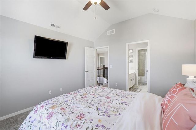9161 Green Road, Lenexa, KS 66227
