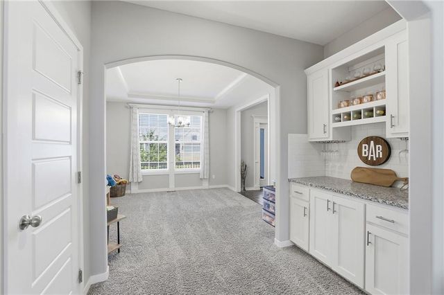 9161 Green Road, Lenexa, KS 66227