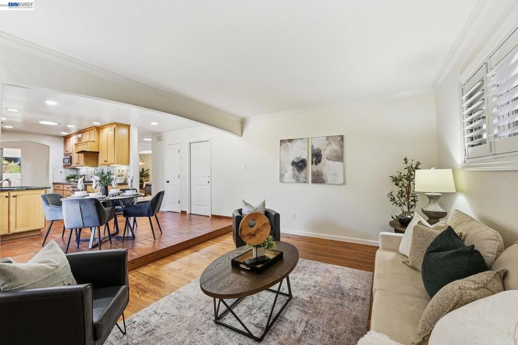 Image 12 of property listing at 5830 Zileman Ct, San Jose, CA 95123