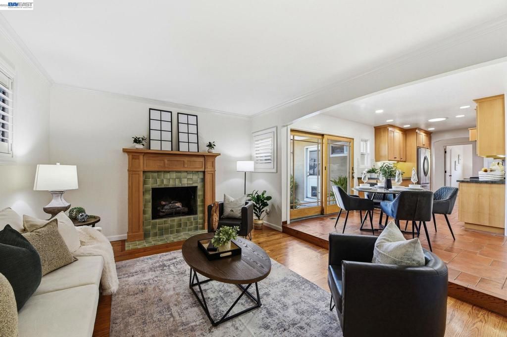 Image 13 of property listing at 5830 Zileman Ct, San Jose, CA 95123