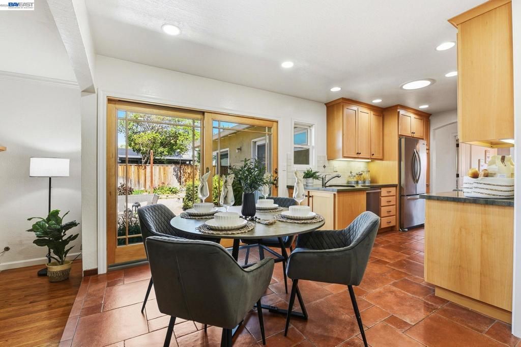 Image 19 of property listing at 5830 Zileman Ct, San Jose, CA 95123