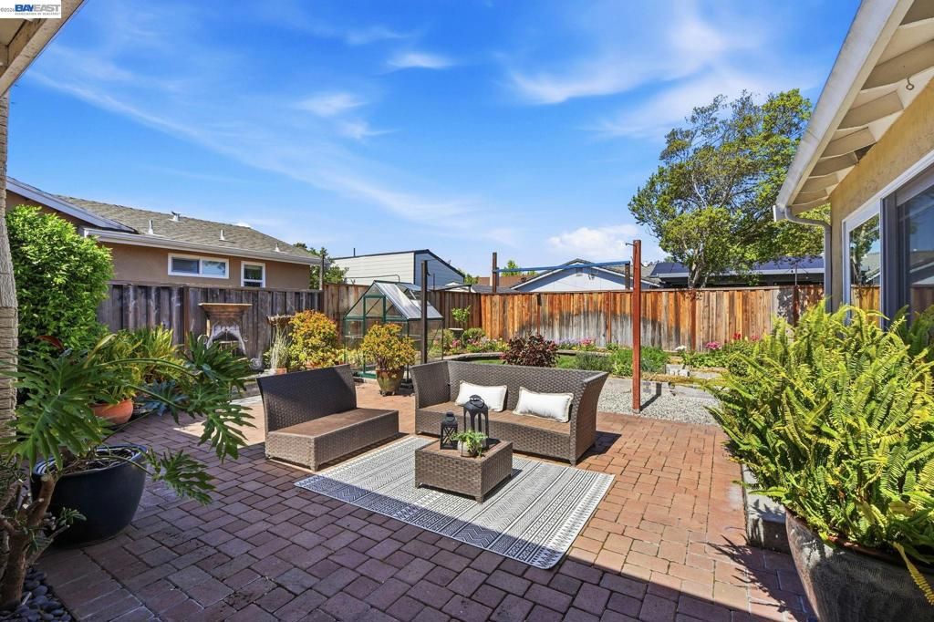 Image 37 of property listing at 5830 Zileman Ct, San Jose, CA 95123