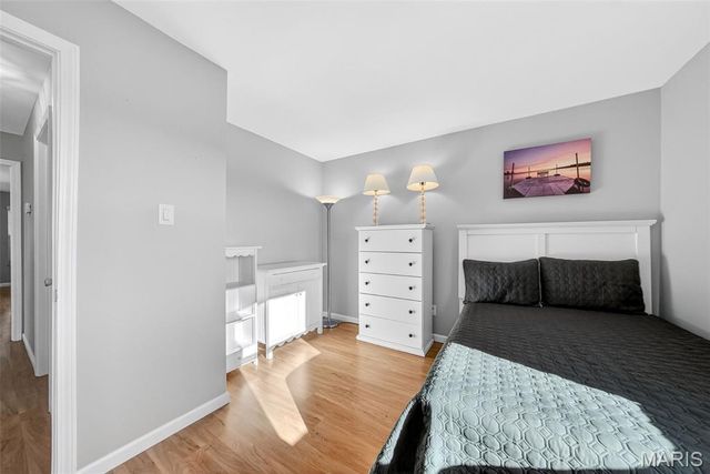 5646 Dove Meadow Lane, St Louis, MO 63129