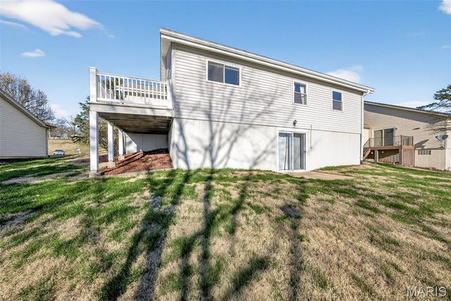 5646 Dove Meadow Lane, St Louis, MO 63129