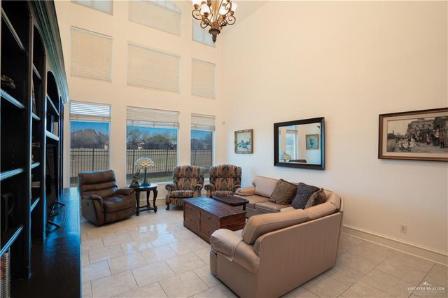 2806 N Augusta National Drive, Harlingen, TX 78550