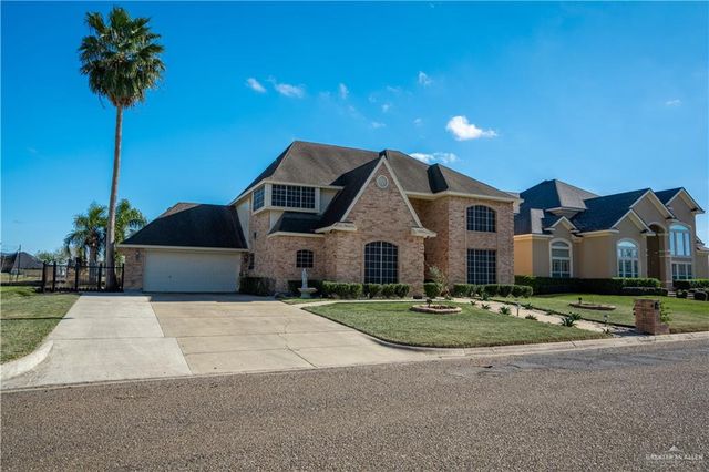 2806 N Augusta National Drive, Harlingen, TX 78550